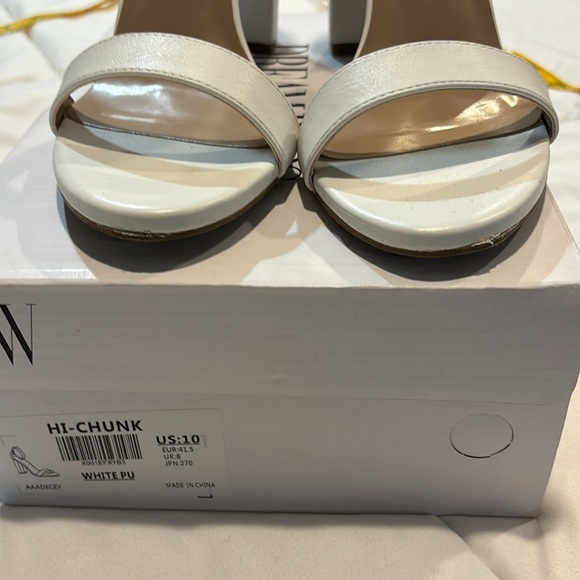 Read Description**Chunky Dream Pairs Heels - Picture 2 of 8